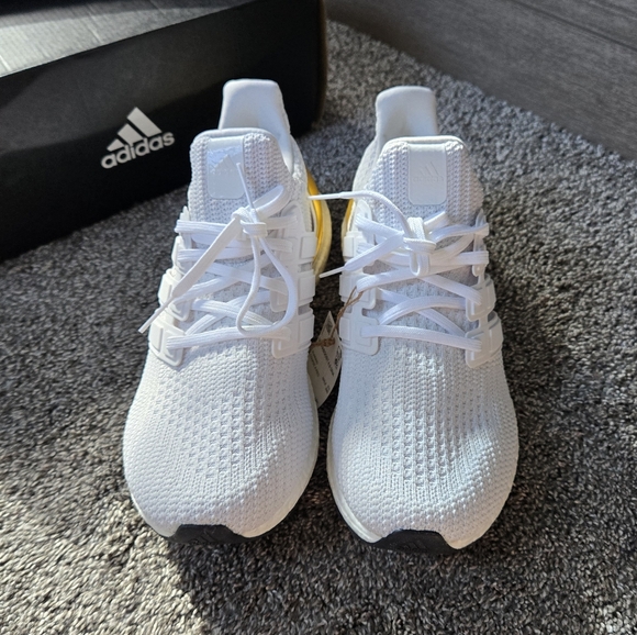 Adidas ULTRABOOST 4.0 DNA SHOES NEW size 9 - Picture 7 of 13